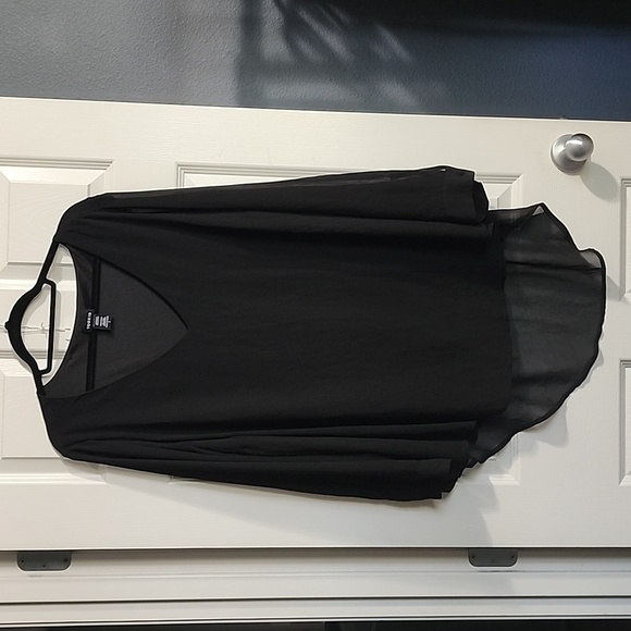 torrid Tops - Torrid 3 Black Top 🫶